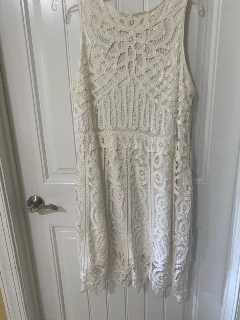 R&M Richards Cream Lace Sleeveless A-Line slightly above knee Dress